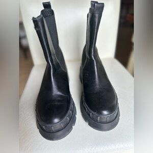 Steve Madden combat boots